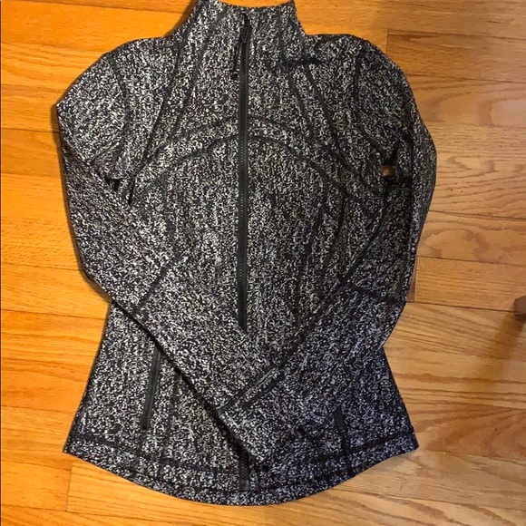 lululemon athletica Jackets & Blazers - Lululemon Define Jacket